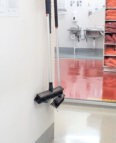 Vinyl Floor Polishing